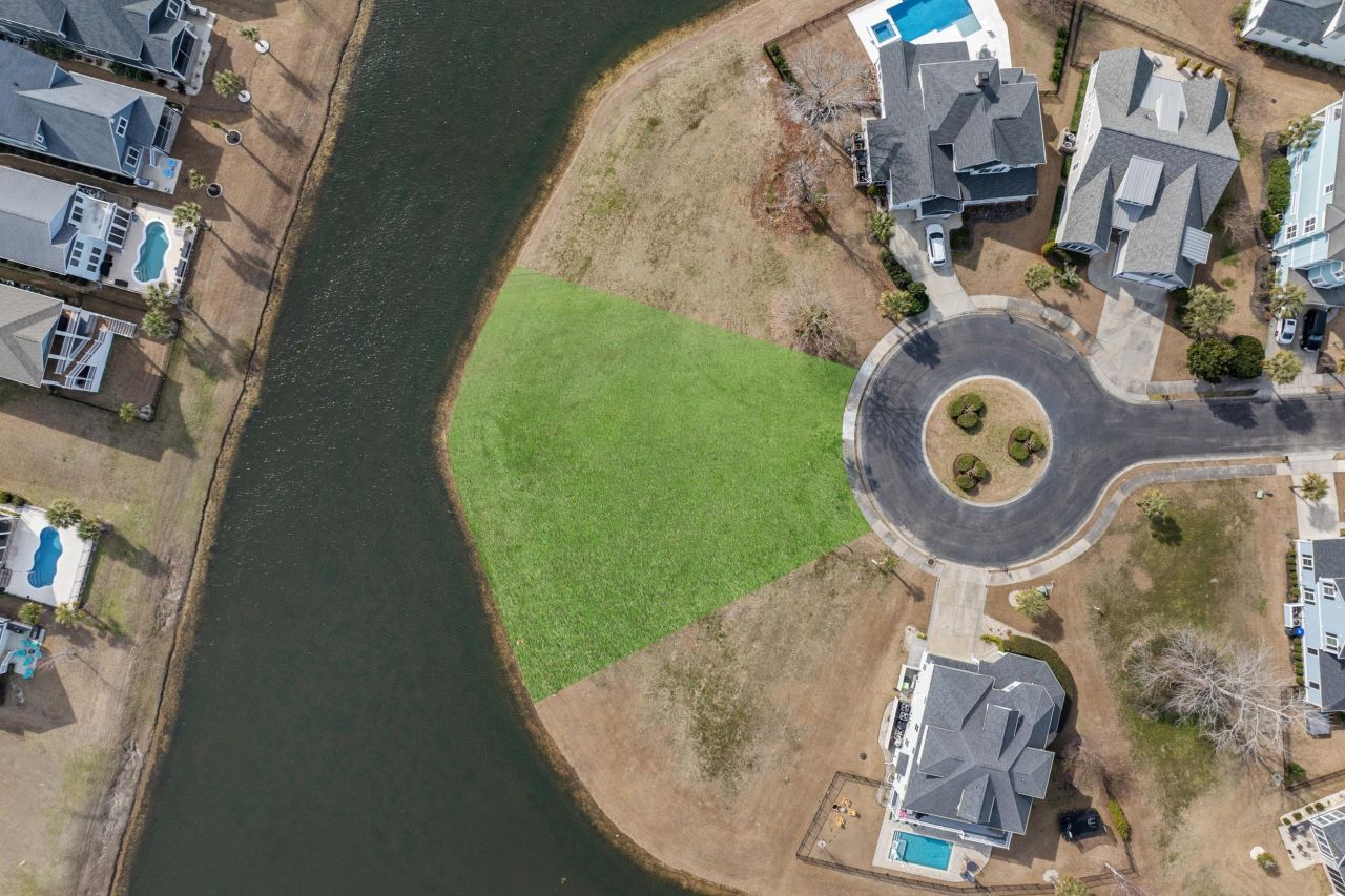 8016 East Bay Ct. Photo 25