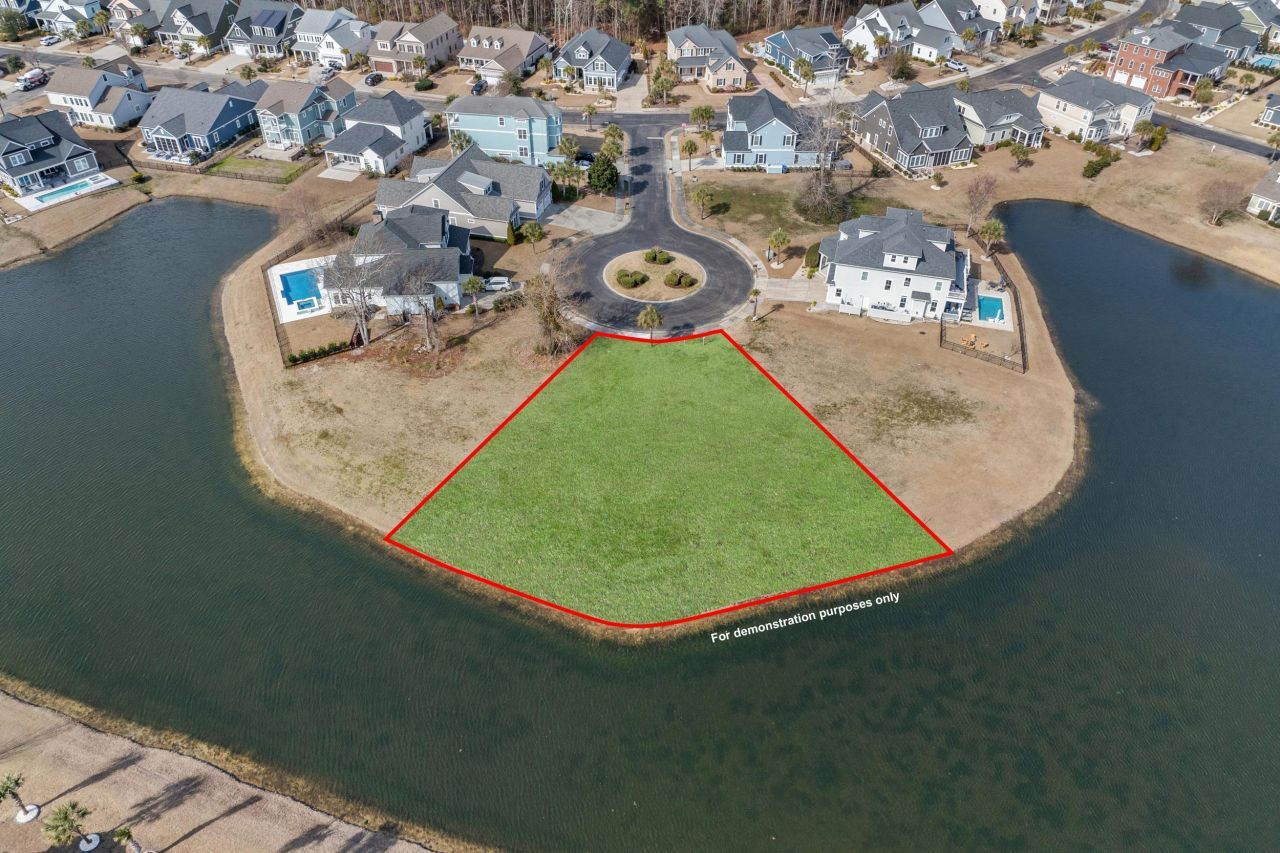 8016 East Bay Ct. Photo 8