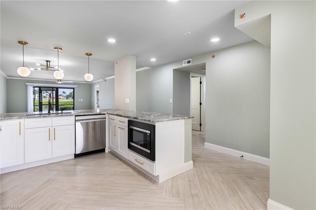 16380 Kelly Cove Dr, Unit 301, Fort Myers, FL 33908 Photo