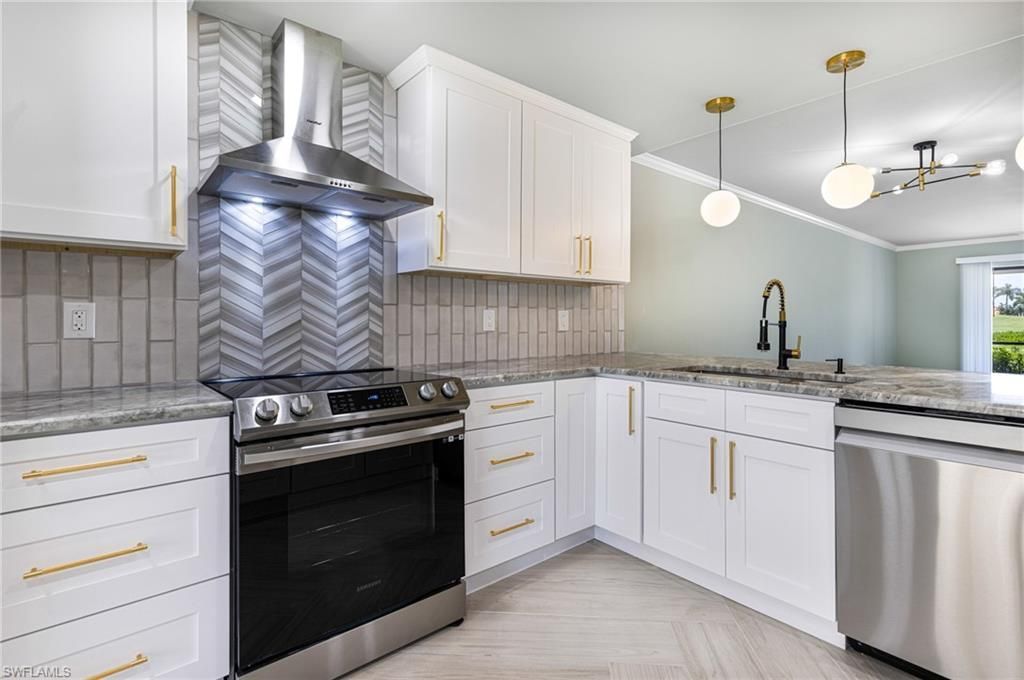 16380 Kelly Cove Dr, Unit 301, Fort Myers, FL 33908 Photo