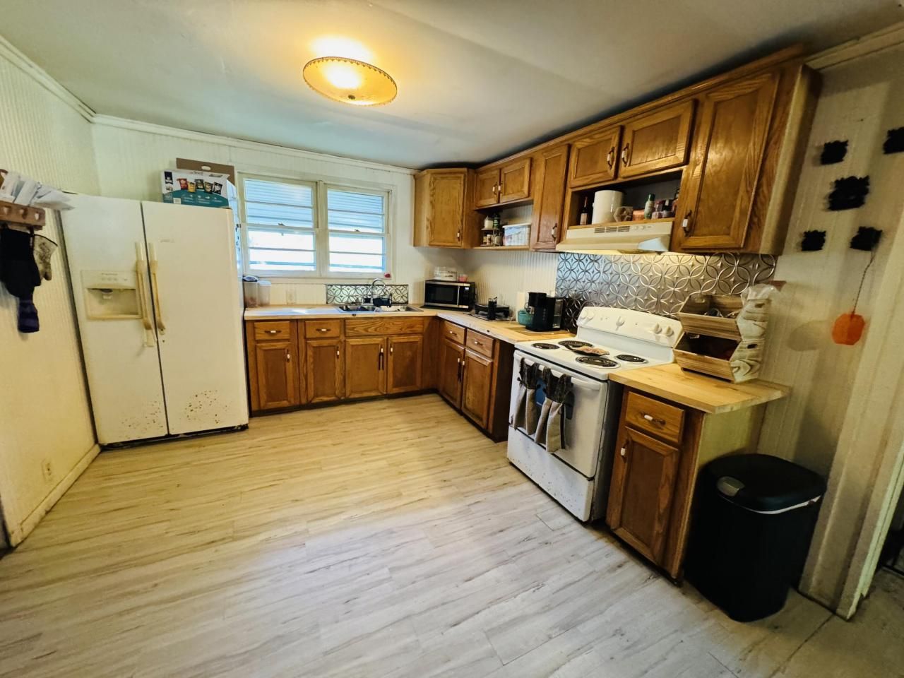 103 Stanley Street Photo 4