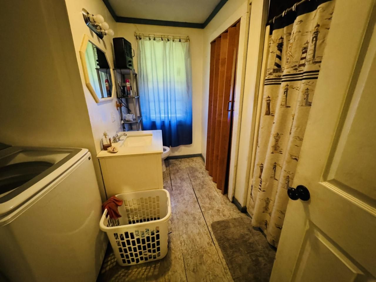 103 Stanley Street Photo 6