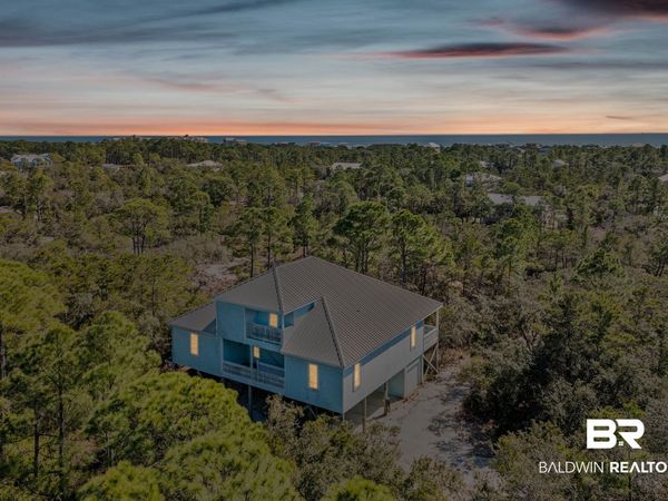 8919 Diamond Drive, Gulf Shores, AL 36542