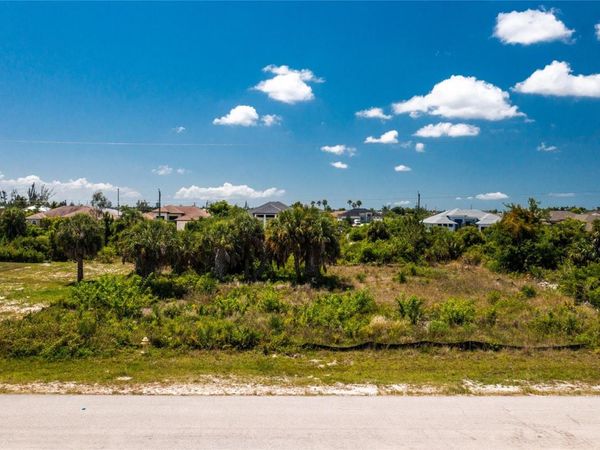 15109 CHINOOK WAY, PORT CHARLOTTE, FL 33981
