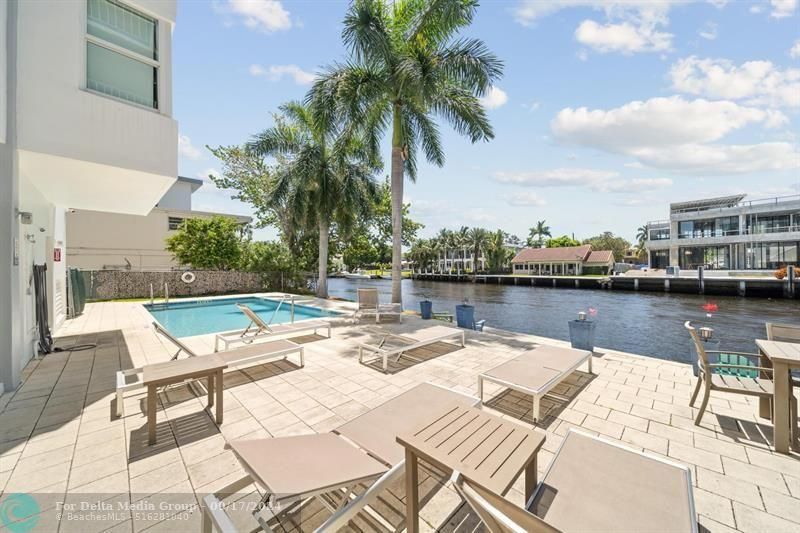 800 SE 4th Street, Unit 104, Fort Lauderdale, FL 33301 Photo