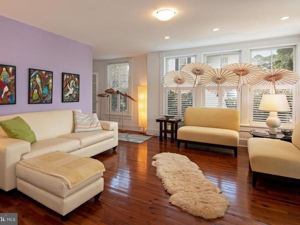 9 W END AVENUE, CAMBRIDGE, MD 21613