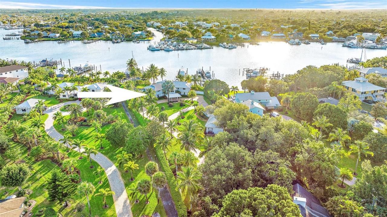 4643 SE Cheerio Way, Stuart, FL 34997 Photo