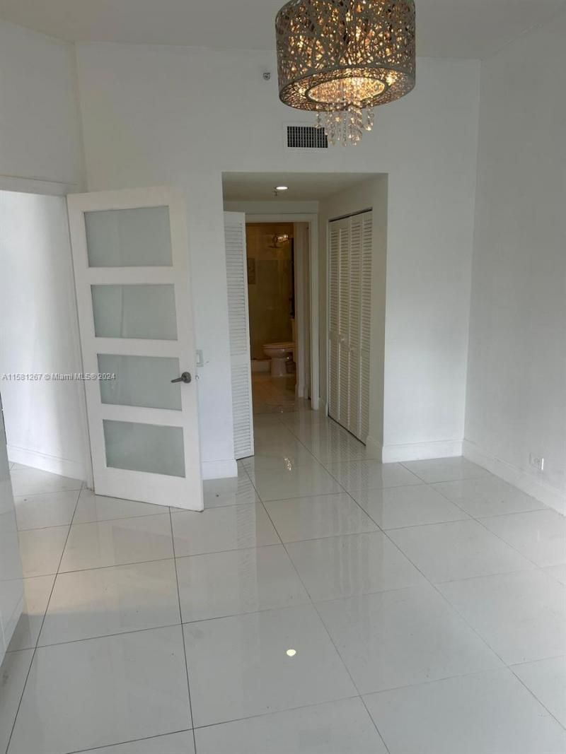 701 Brickell Key Blvd, Unit 202, Miami, FL 33131 Photo