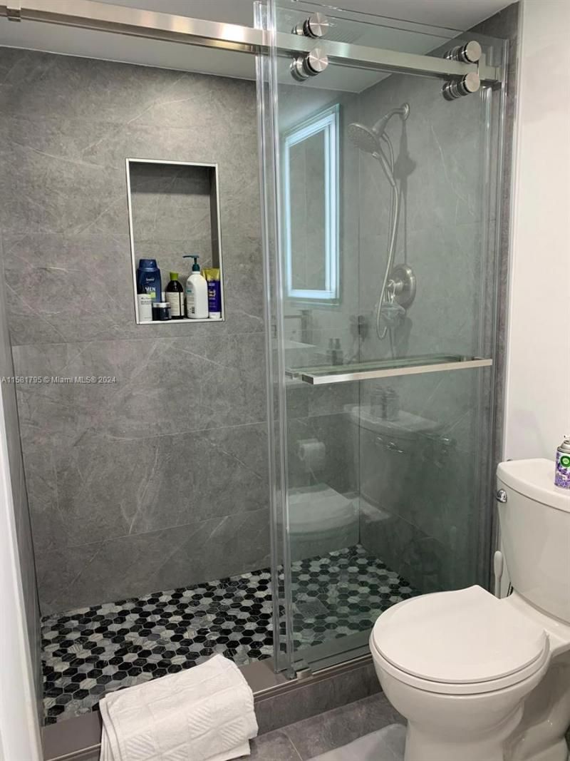 3300 NE 192nd St, Unit 1506, Aventura, FL 33180 Photo