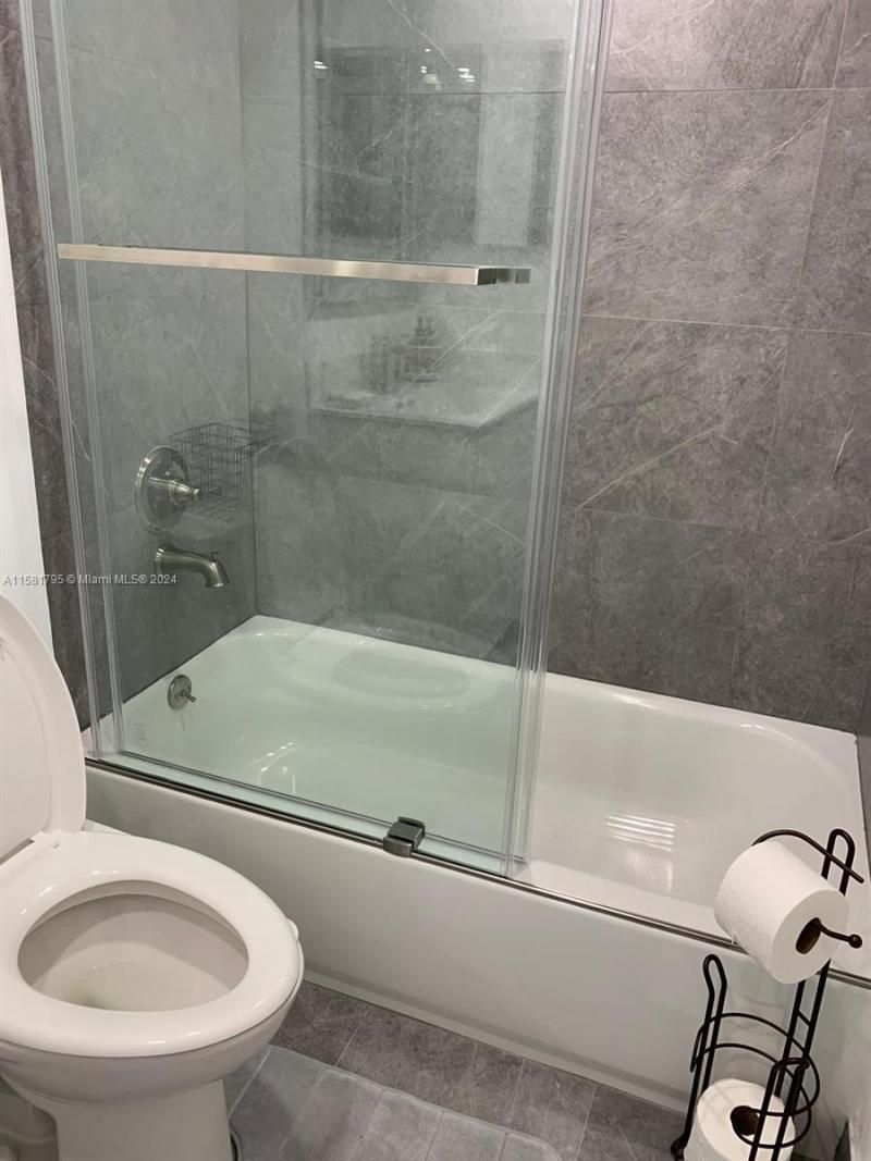 3300 NE 192nd St, Unit 1506, Aventura, FL 33180 Photo