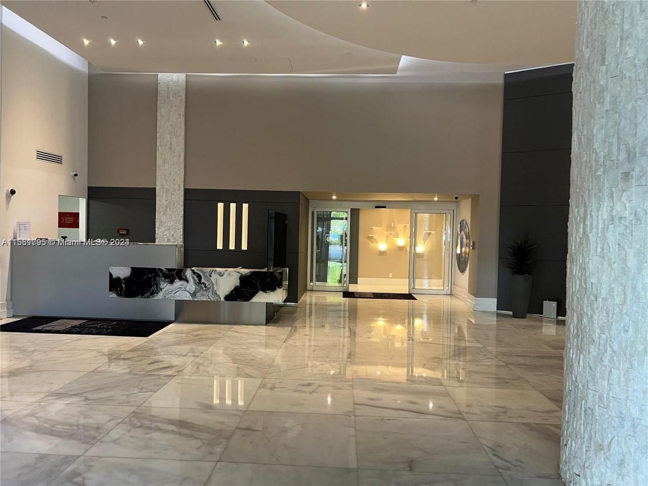 3300 NE 192nd St, Unit 1506, Aventura, FL 33180 Photo