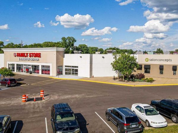 170 89th Avenue NE, Blaine, MN 55434