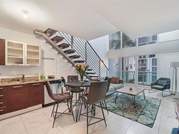 41 SE 5th St, Unit 304, Miami, FL 33131