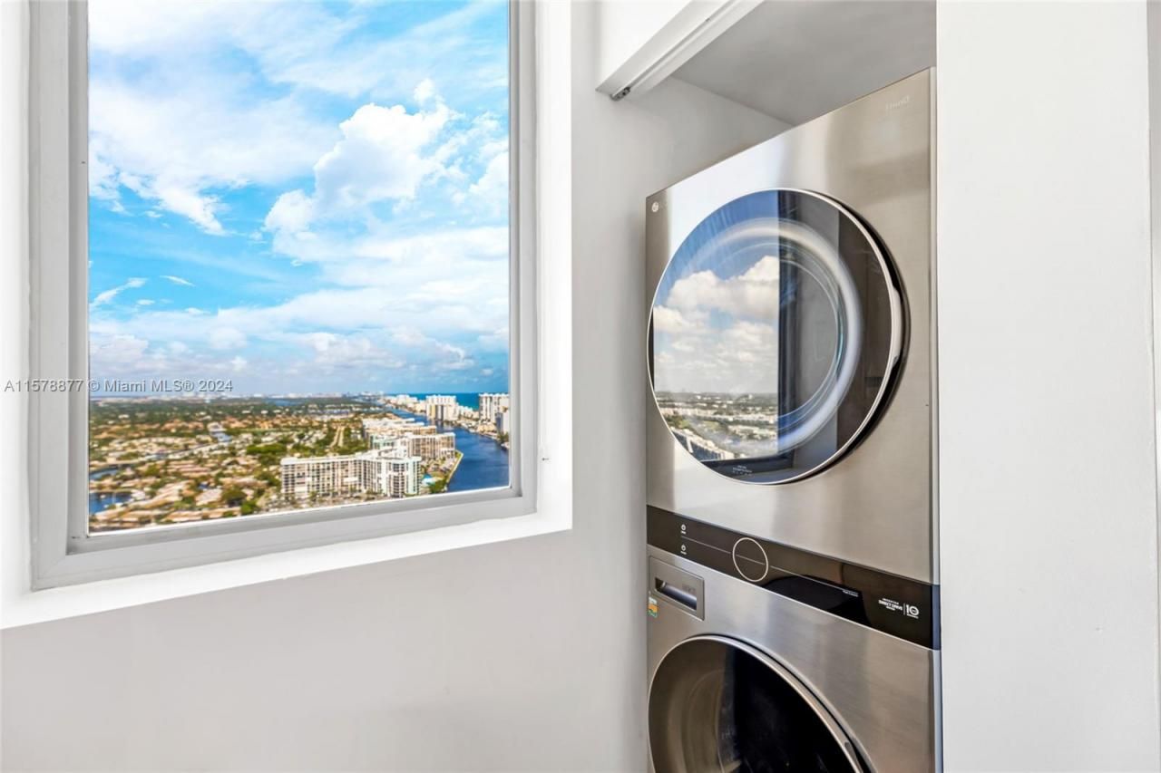 2600 E Hallandale Beach Blvd, Unit T3302, Hallandale Beach, FL 33009 Photo
