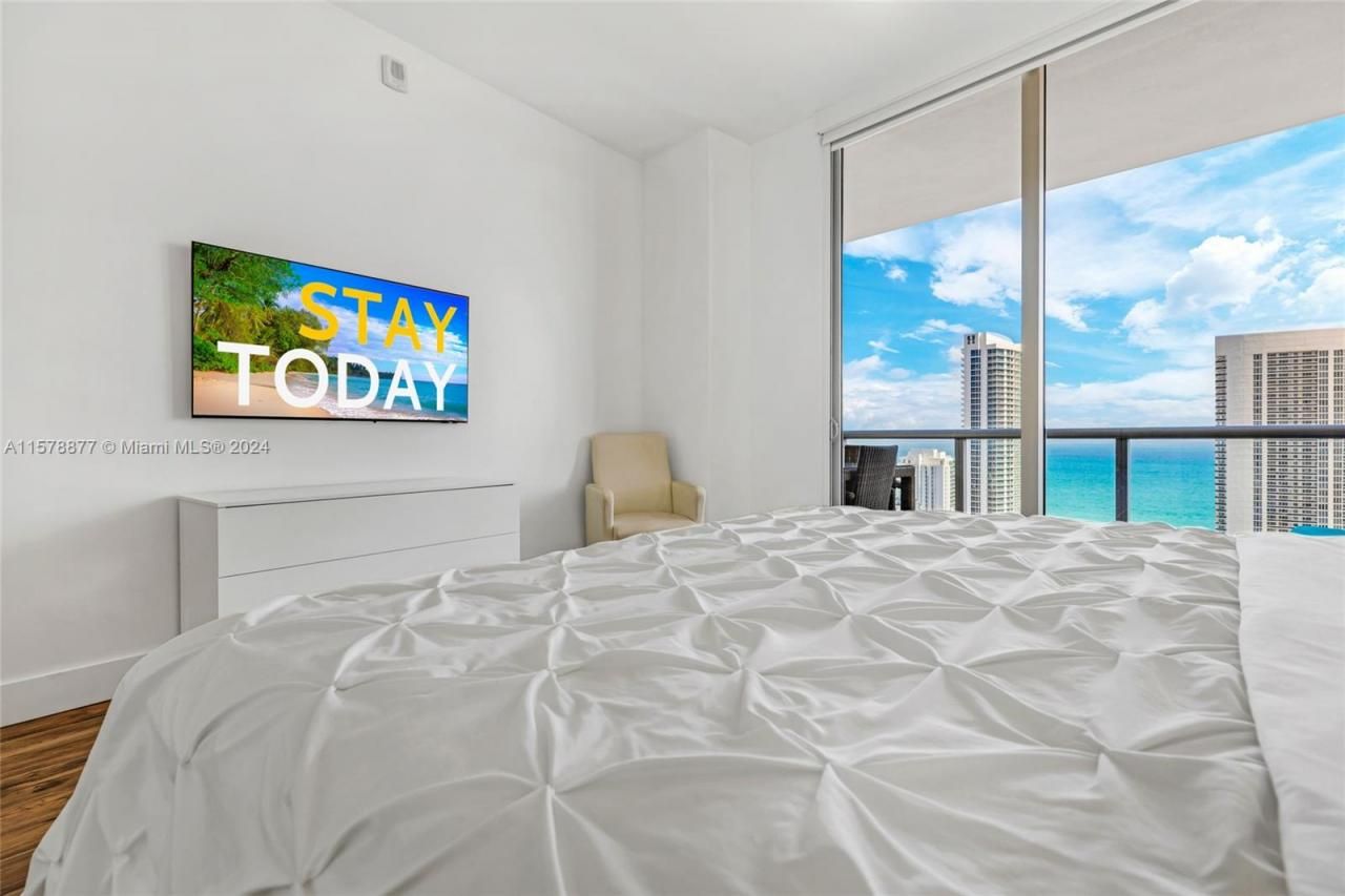 2600 E Hallandale Beach Blvd, Unit T3302, Hallandale Beach, FL 33009 Photo