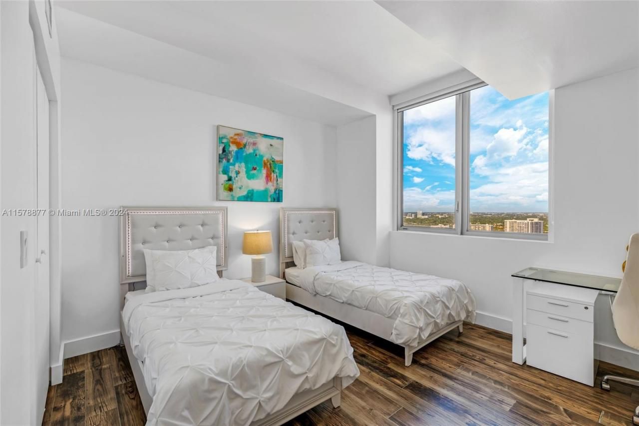 2600 E Hallandale Beach Blvd, Unit T3302, Hallandale Beach, FL 33009 Photo