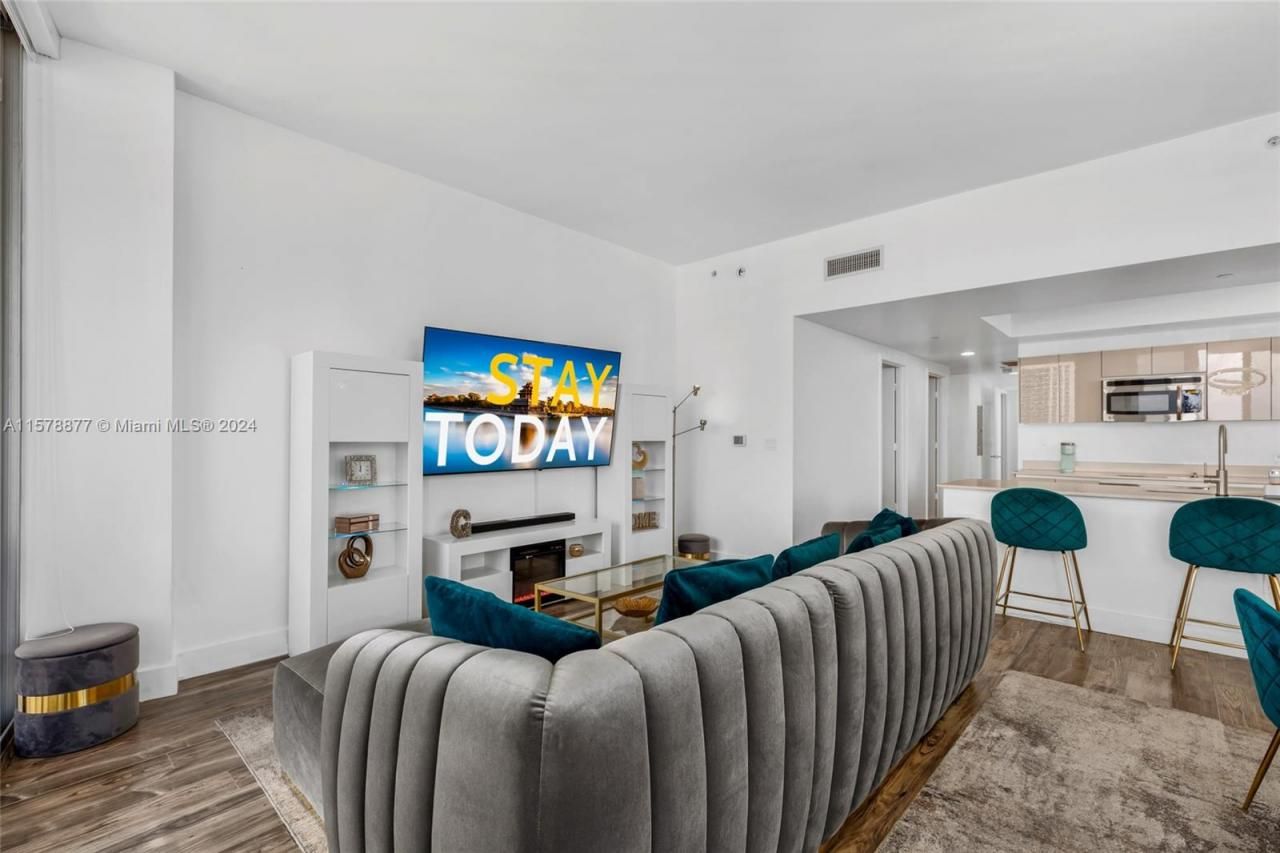 2600 E Hallandale Beach Blvd, Unit T3302, Hallandale Beach, FL 33009 Photo