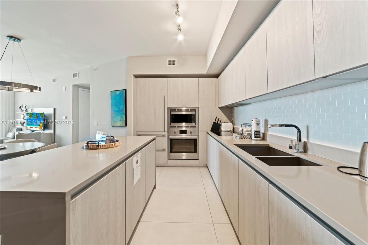 4111 S Ocean Dr, Unit 3710, Hollywood, FL 33019 Photo