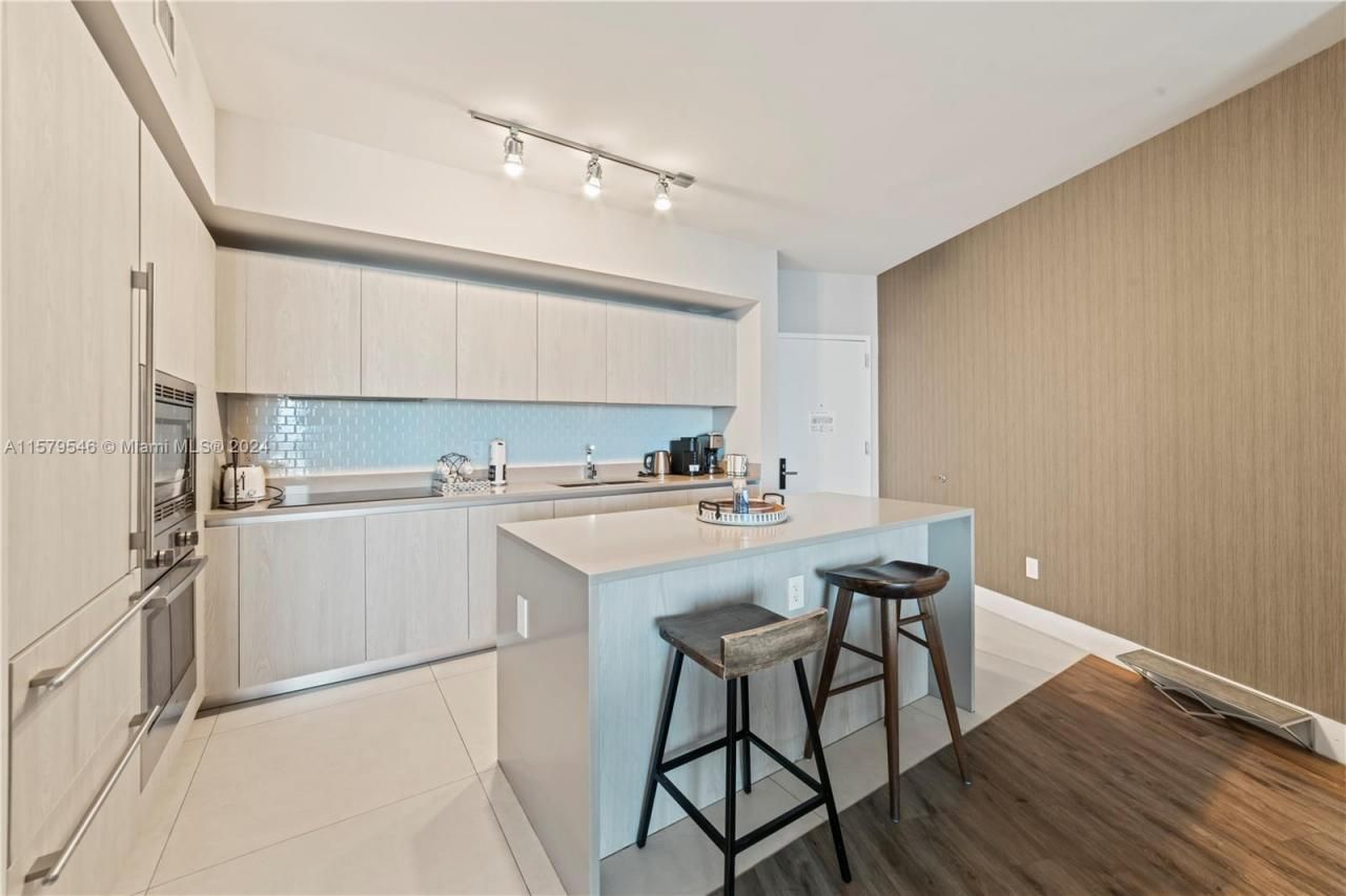 4111 S Ocean Dr, Unit 3710, Hollywood, FL 33019 Photo