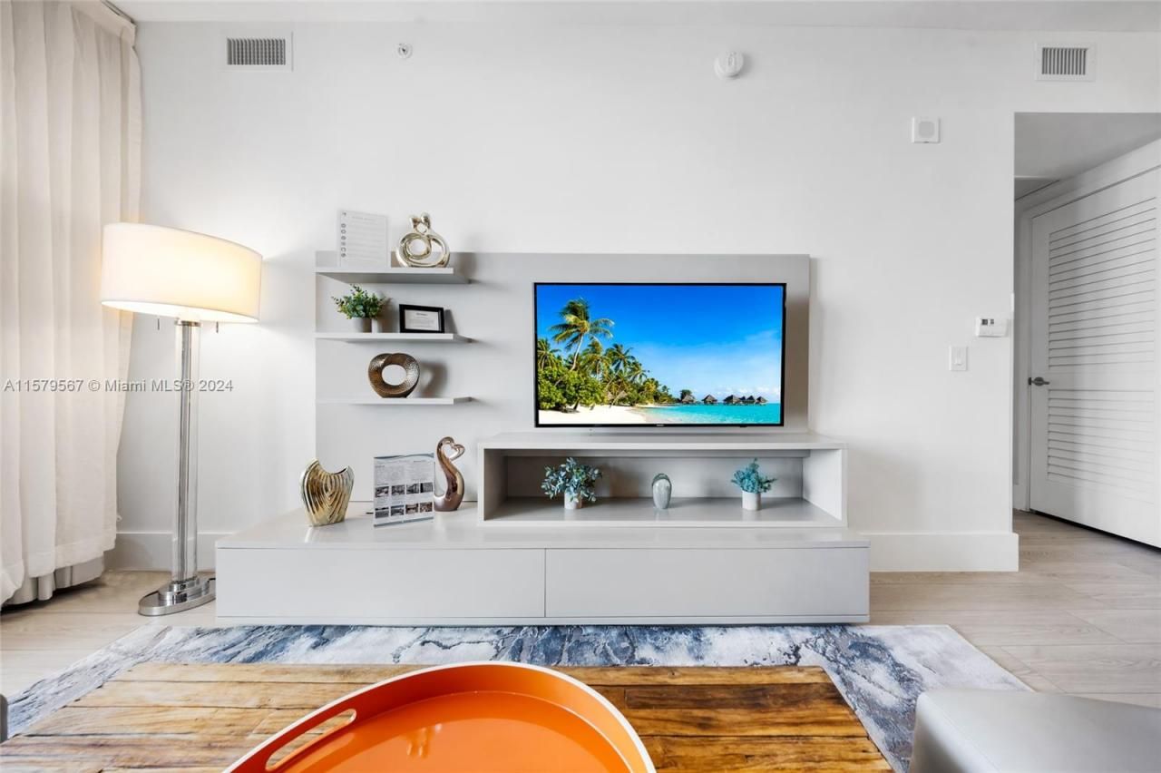 4111 S Ocean Dr, Unit 1410, Hollywood, FL 33019 Photo