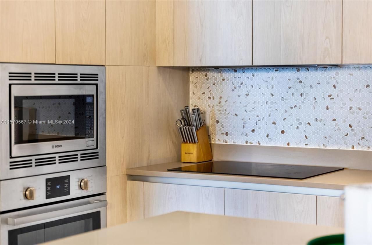 4111 S Ocean Dr, Unit 1410, Hollywood, FL 33019 Photo