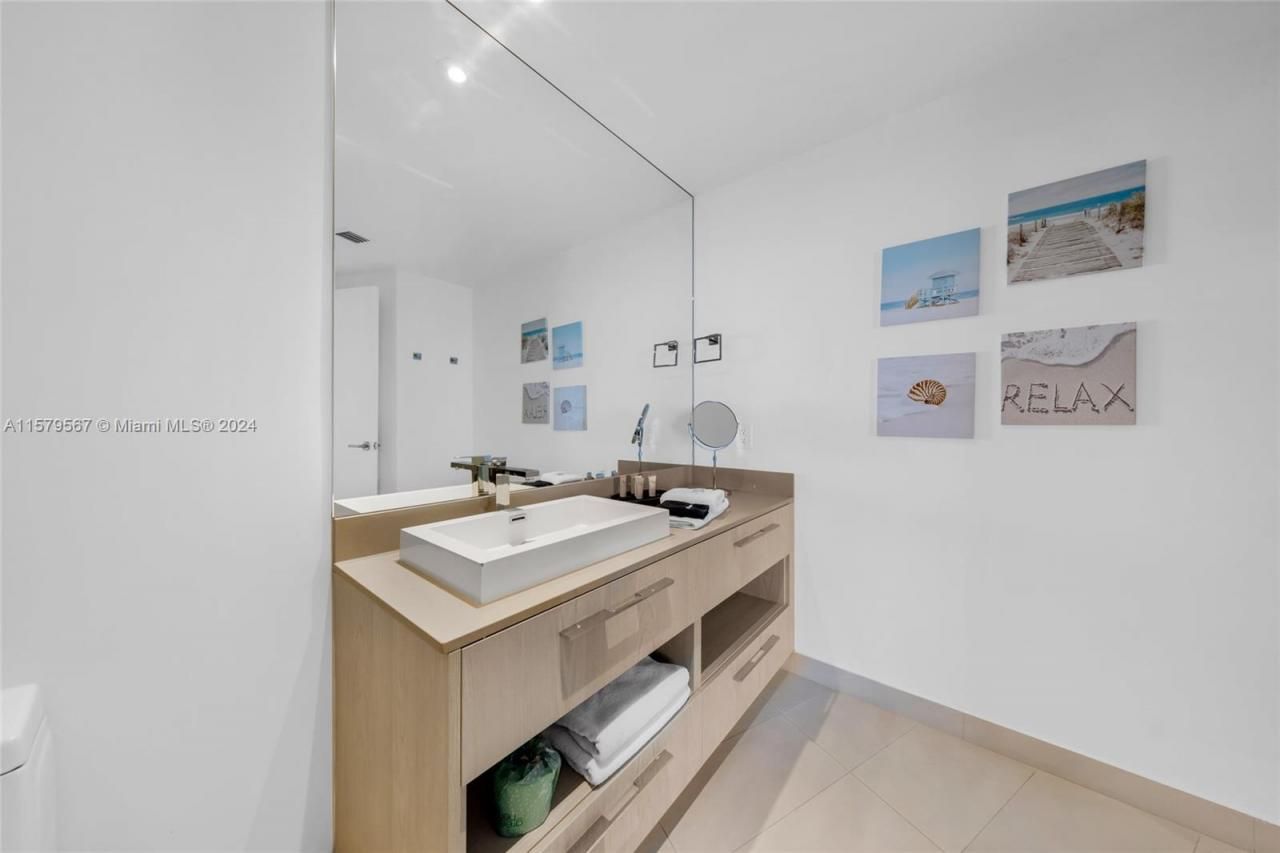 4111 S Ocean Dr, Unit 1410, Hollywood, FL 33019 Photo