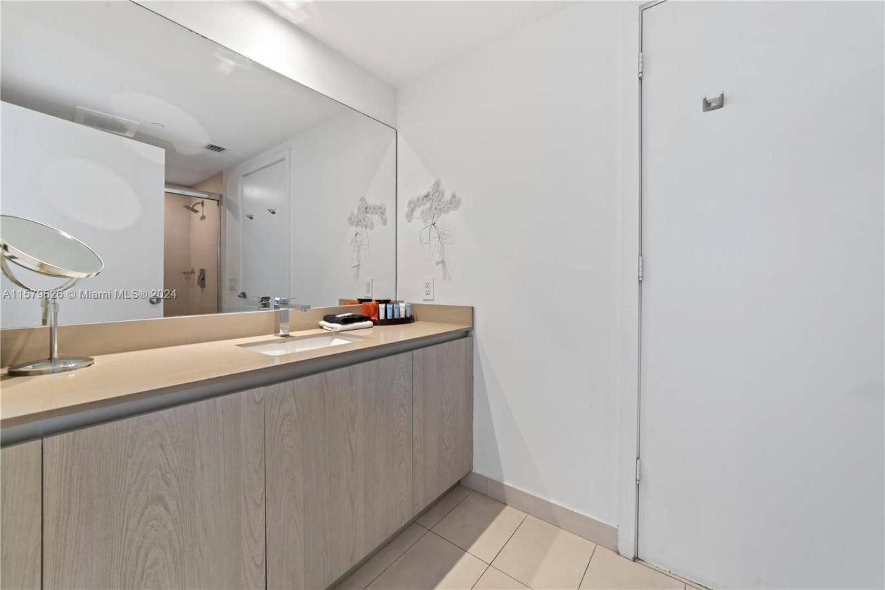 4111 S Ocean Dr, Unit 2904, Hollywood, FL 33019 Photo