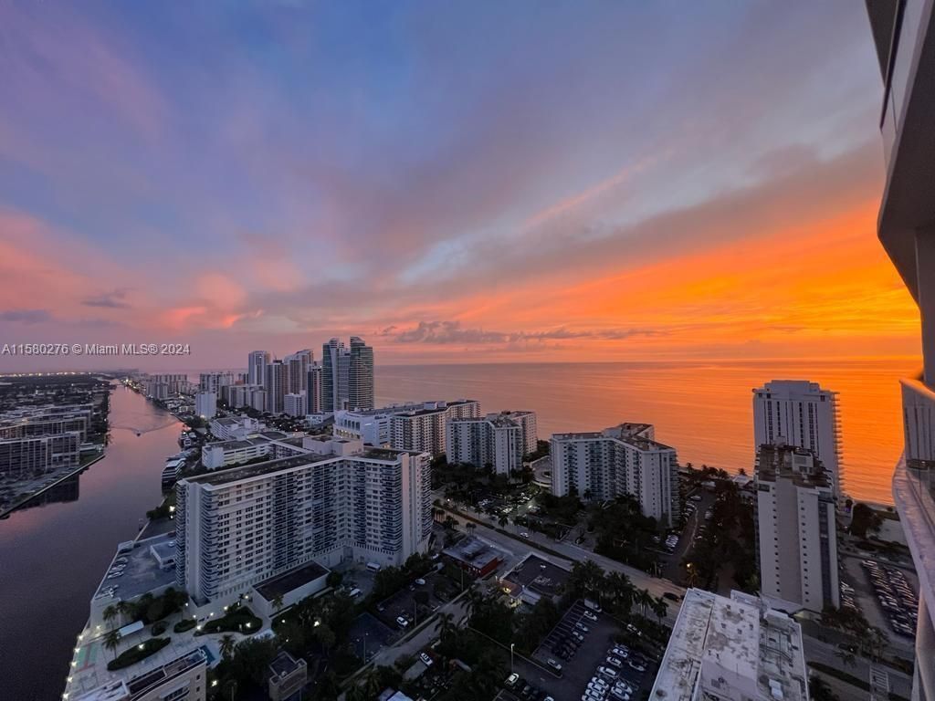 4010 S Ocean Dr, Unit R3002, Hollywood, FL 33019 Photo