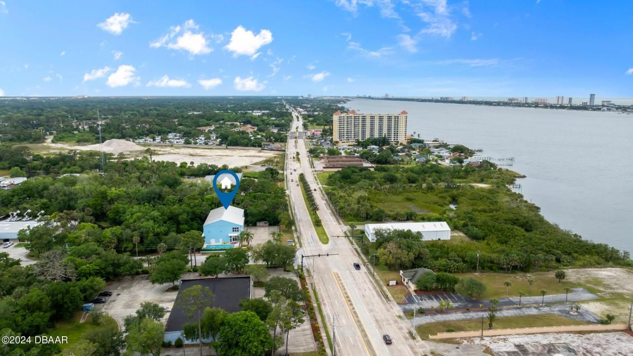 3090 S Ridgewood Avenue, South Daytona, FL 32119 Photo