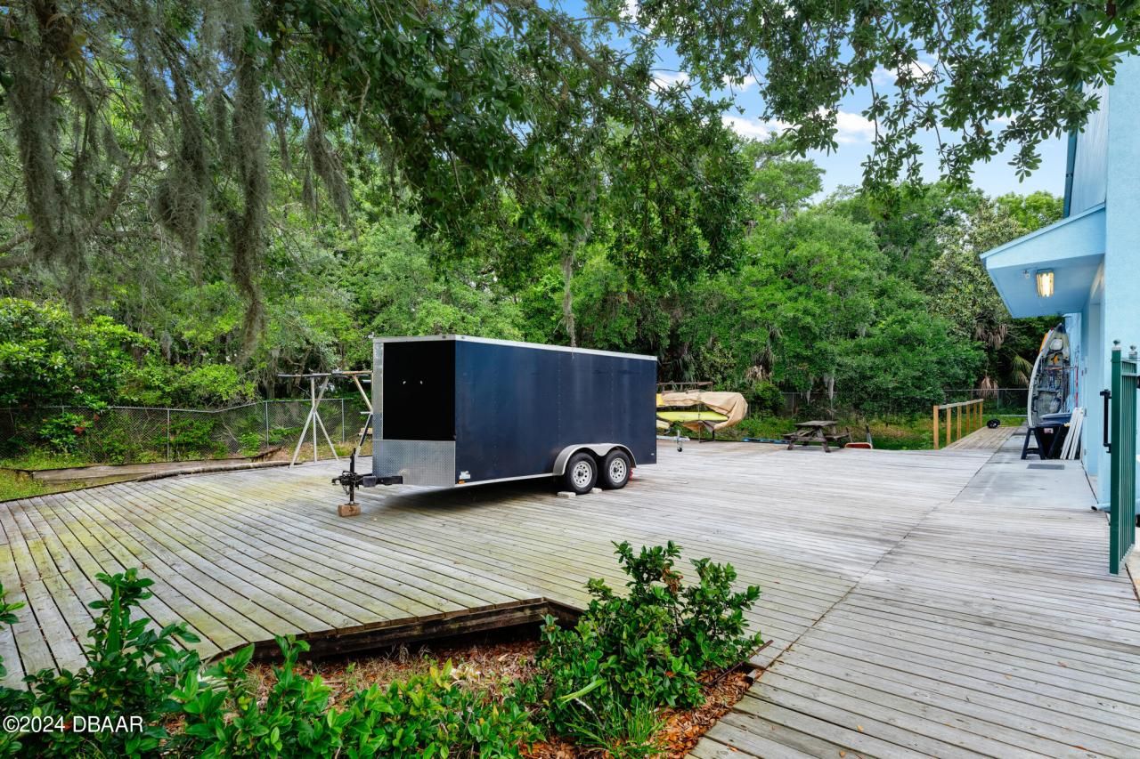 3090 S Ridgewood Avenue, South Daytona, FL 32119 Photo