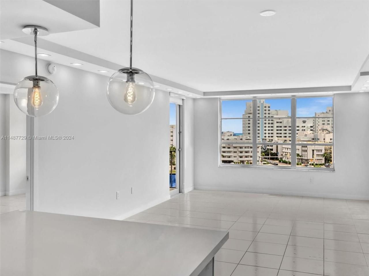 4101 Pine Tree Dr, Unit 621,620, Miami Beach, FL 33140 Photo