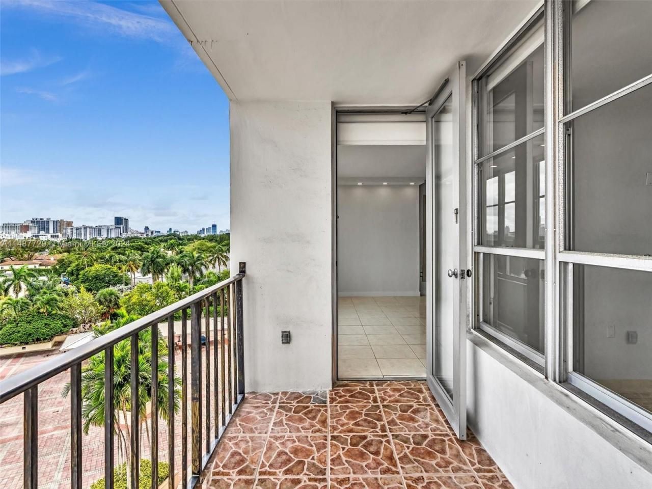 4101 Pine Tree Dr, Unit 621,620, Miami Beach, FL 33140 Photo