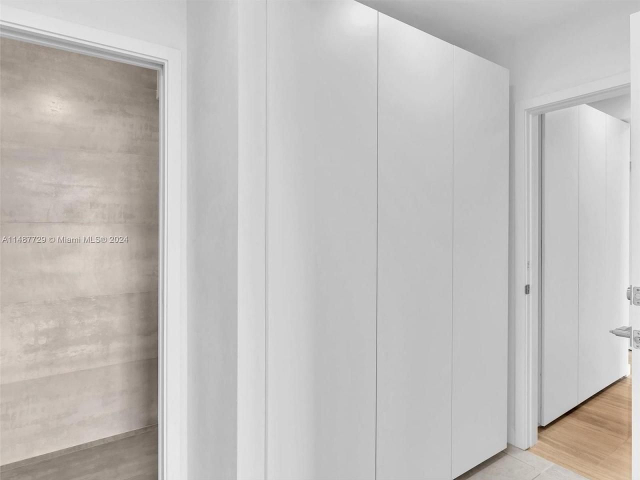 4101 Pine Tree Dr, Unit 621,620, Miami Beach, FL 33140 Photo