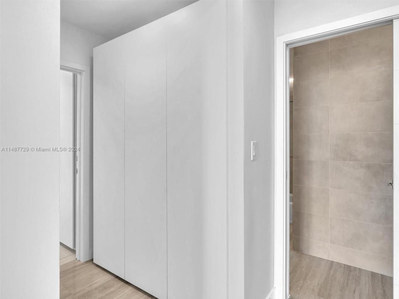 4101 Pine Tree Dr, Unit 621,620, Miami Beach, FL 33140 Photo