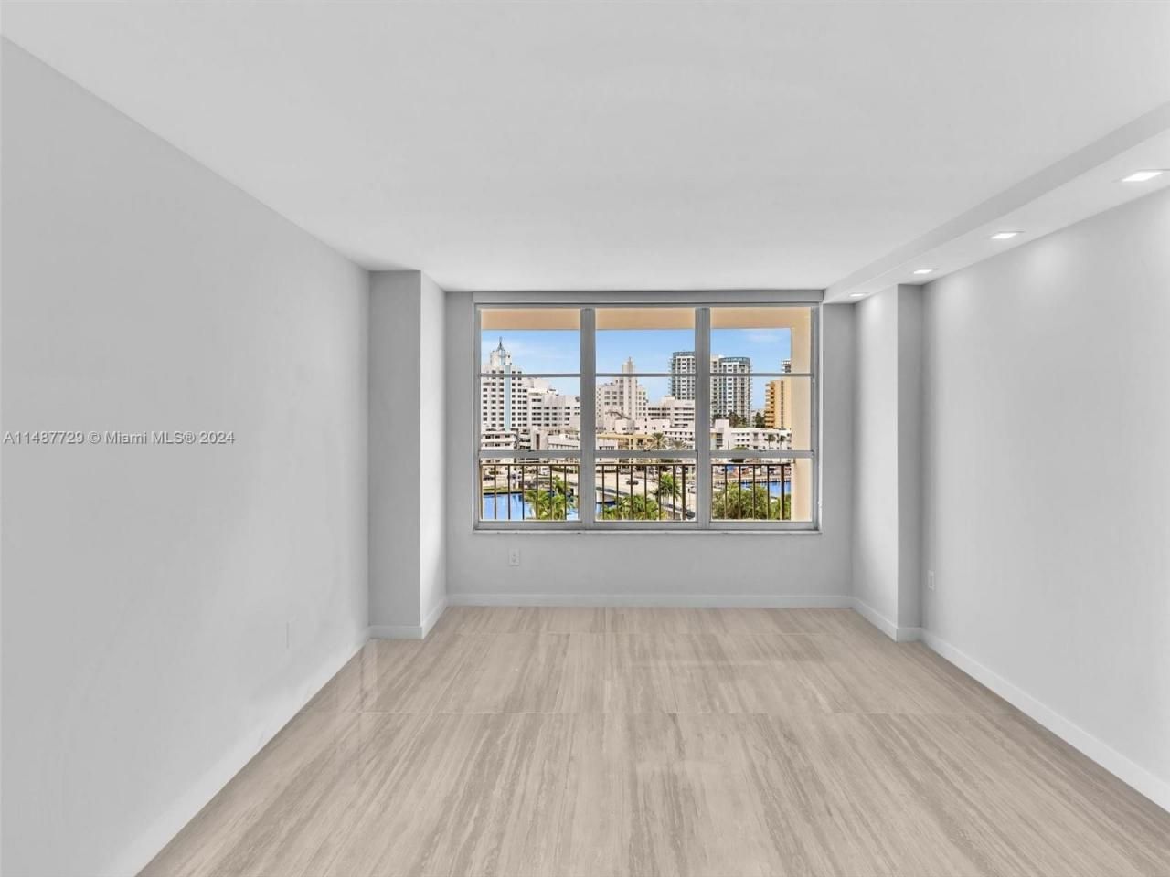 4101 Pine Tree Dr, Unit 621,620, Miami Beach, FL 33140 Photo