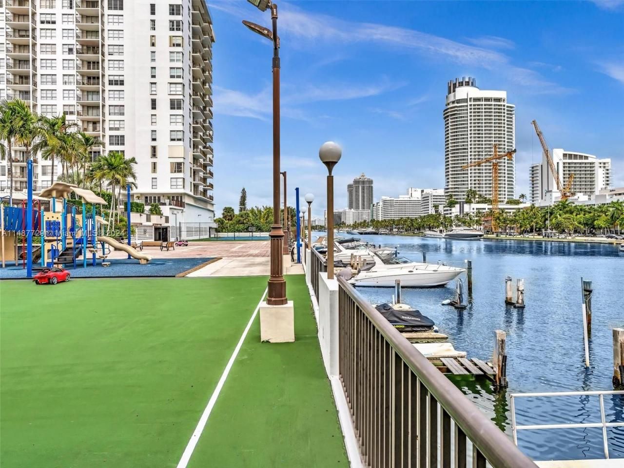 4101 Pine Tree Dr, Unit 621,620, Miami Beach, FL 33140 Photo