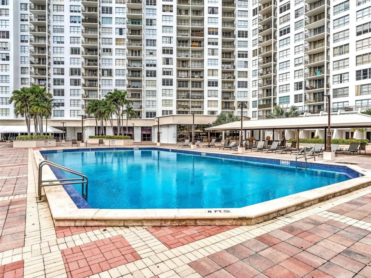 4101 Pine Tree Dr, Unit 621,620, Miami Beach, FL 33140 Photo