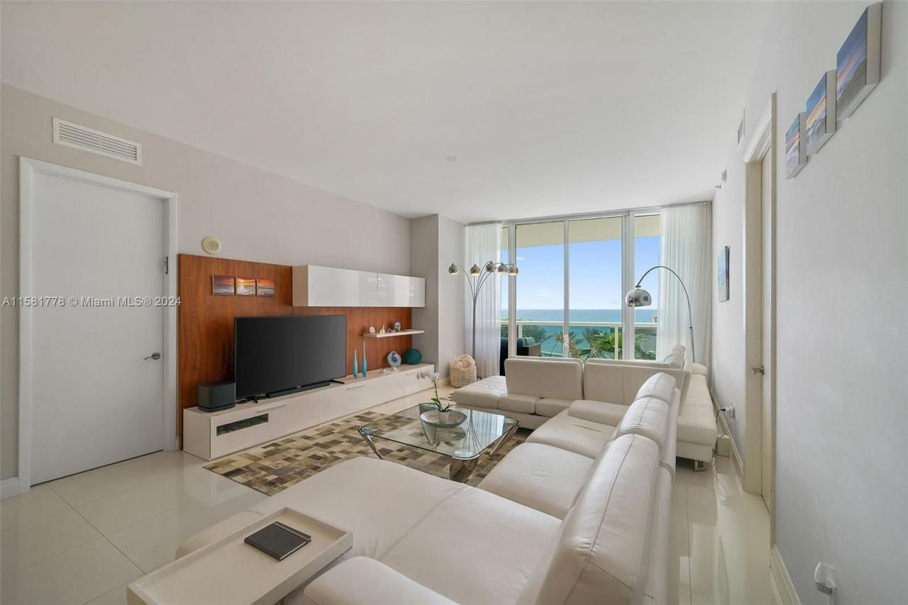 Please Call For Address, Unit 507, Sunny Isles Beach, FL 33160 Photo