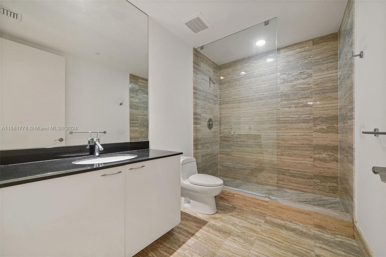 Please Call For Address, Unit 507, Sunny Isles Beach, FL 33160 Photo