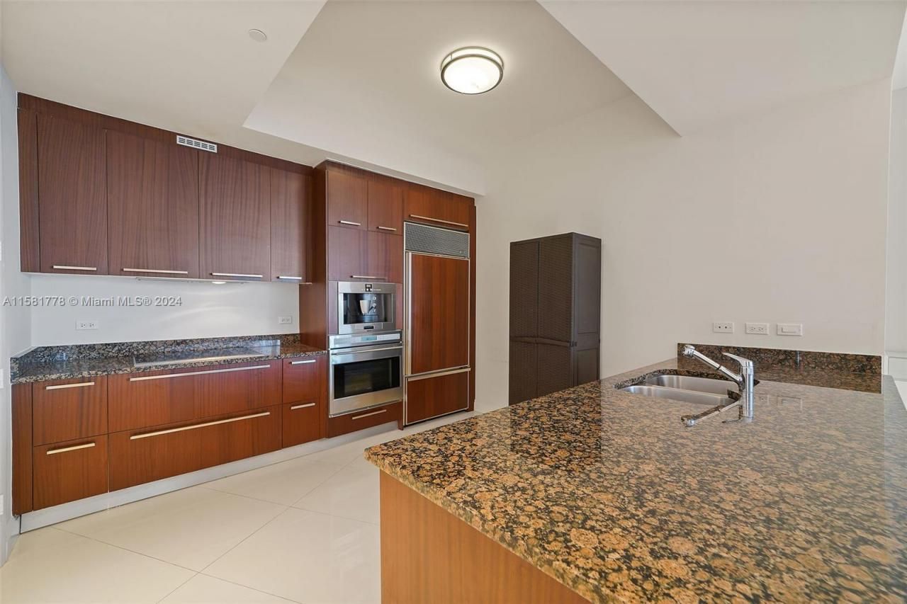 Please Call For Address, Unit 507, Sunny Isles Beach, FL 33160 Photo