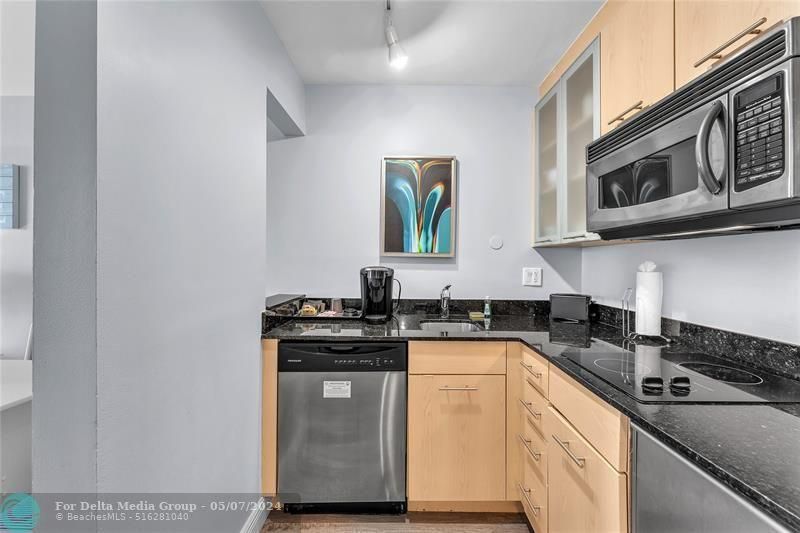 2670 E Sunrise Boulevard, Unit 1122, Fort Lauderdale, FL 33304 Photo