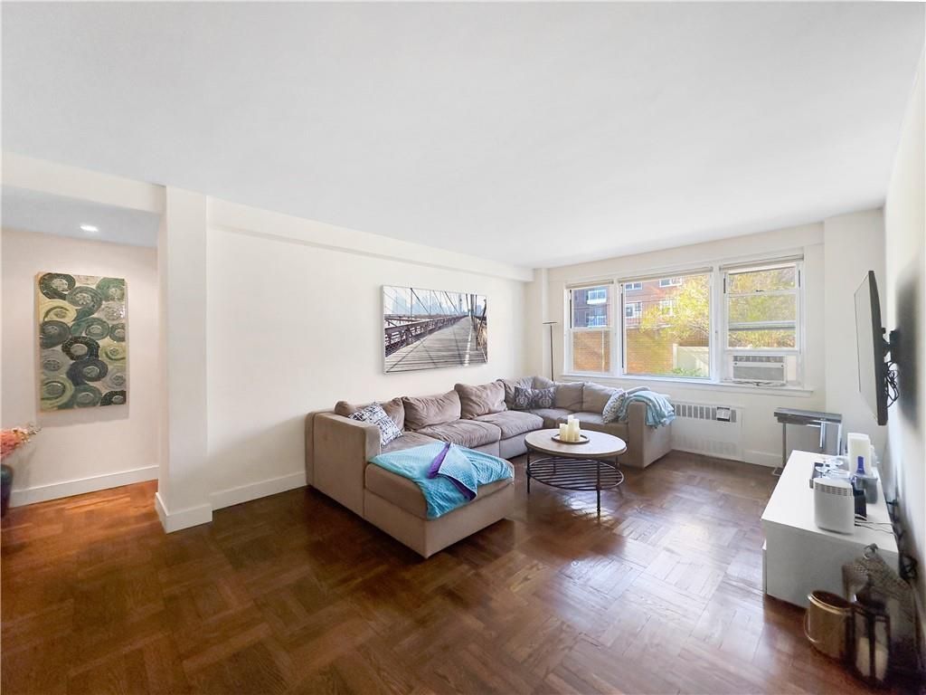 3725 Henry Hudson Parkway, Unit 2FG, Bronx, NY 10463 Main Photo