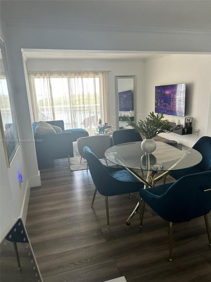 400 Kings Point Dr, Unit 1208, Sunny Isles Beach, FL 33160 Photo