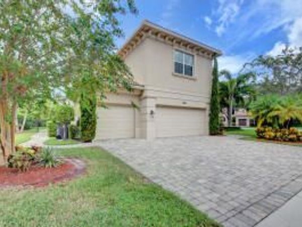 8625 Wellington View Drive, Royal Palm Beach, FL 33411