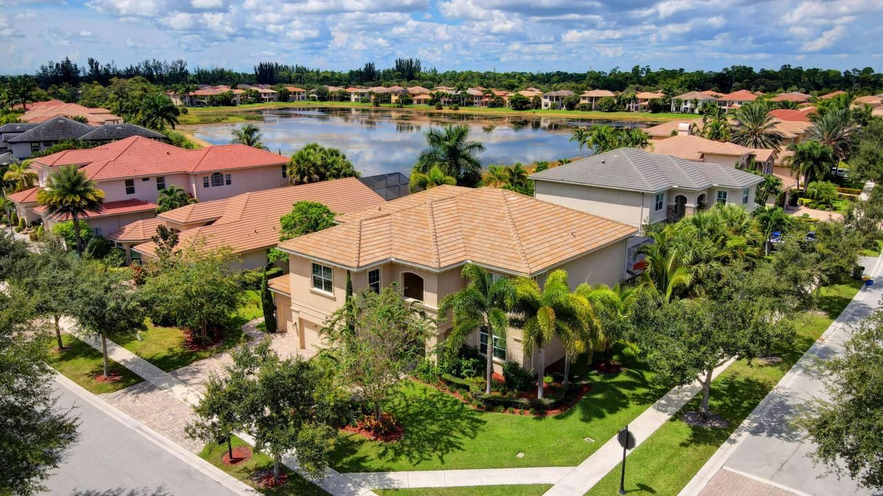 8625 Wellington View Drive, Royal Palm Beach, FL 33411 Photo