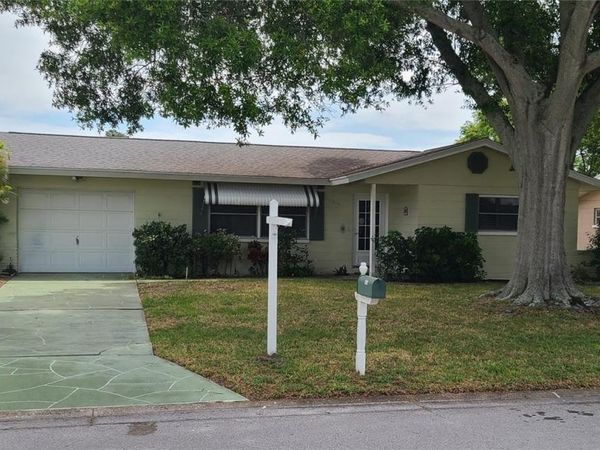 9901 111TH LANE, SEMINOLE, FL 33772
