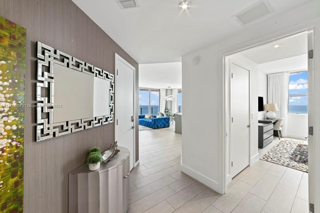 4010 S Ocean Dr, Unit R3001, Hollywood, FL 33019 Photo