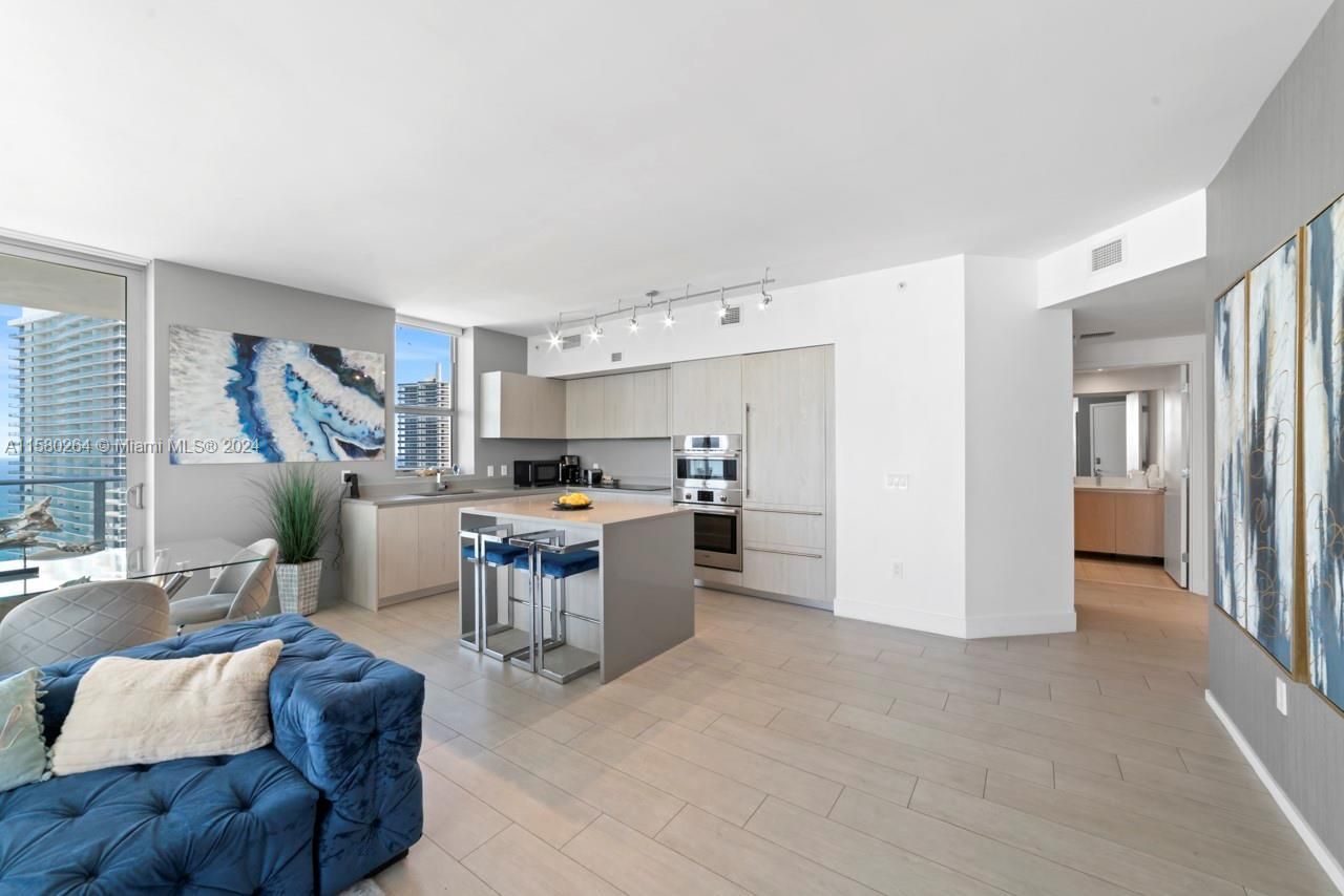 4010 S Ocean Dr, Unit R3001, Hollywood, FL 33019 Photo