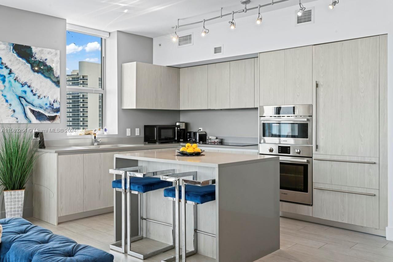 4010 S Ocean Dr, Unit R3001, Hollywood, FL 33019 Photo