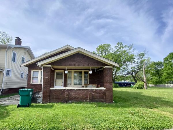 657 W Wood Street, Decatur, IL 62522